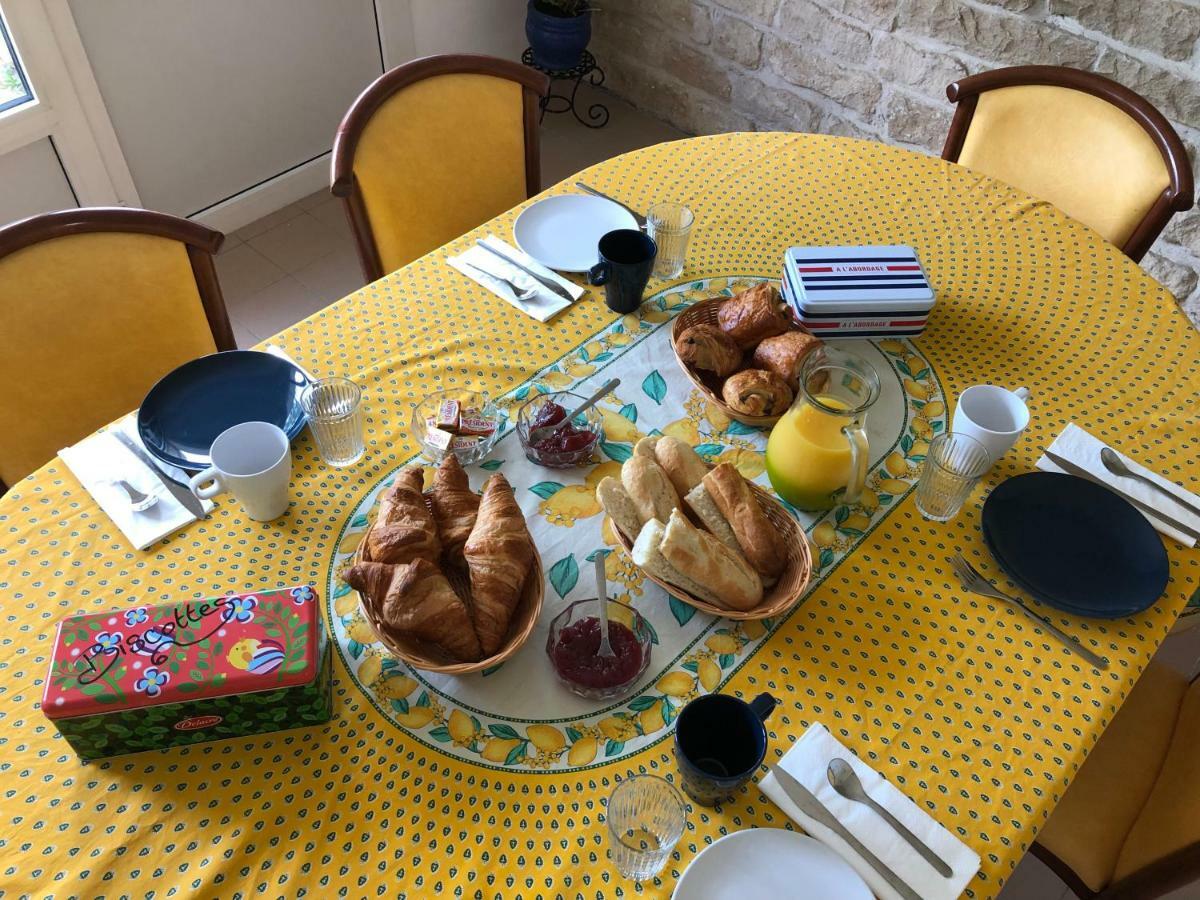 Relais d’Arbigny Bed & Breakfast Bagian luar foto